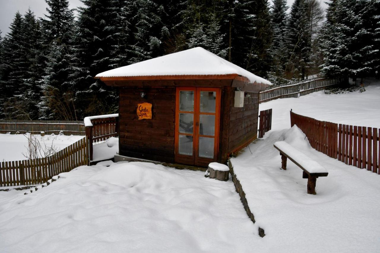 Bed and Breakfast Gosciniec Pod Lubomirem Weglowka  Exteriér fotografie